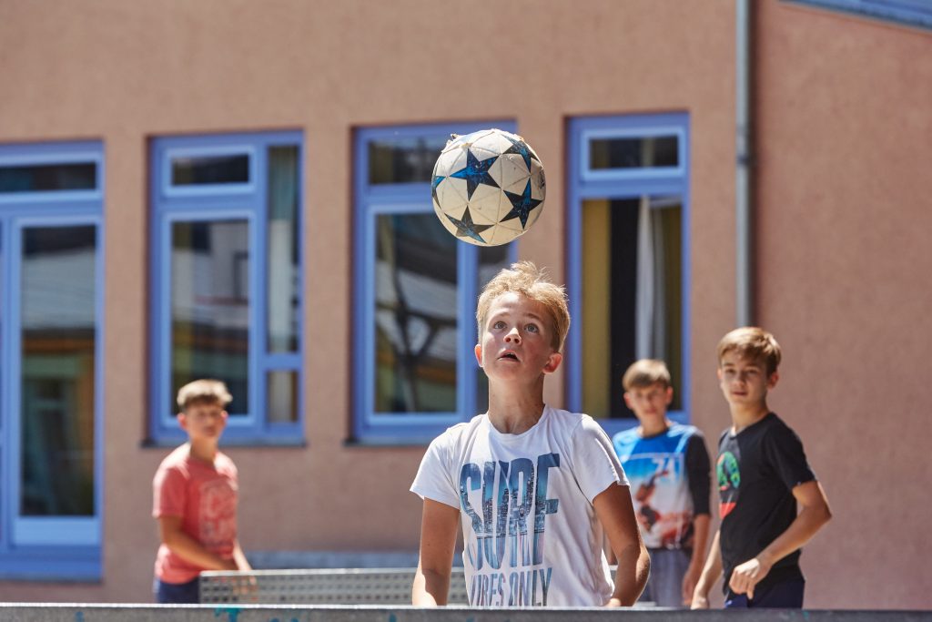 Rundlauf an der Tischtennisplatte